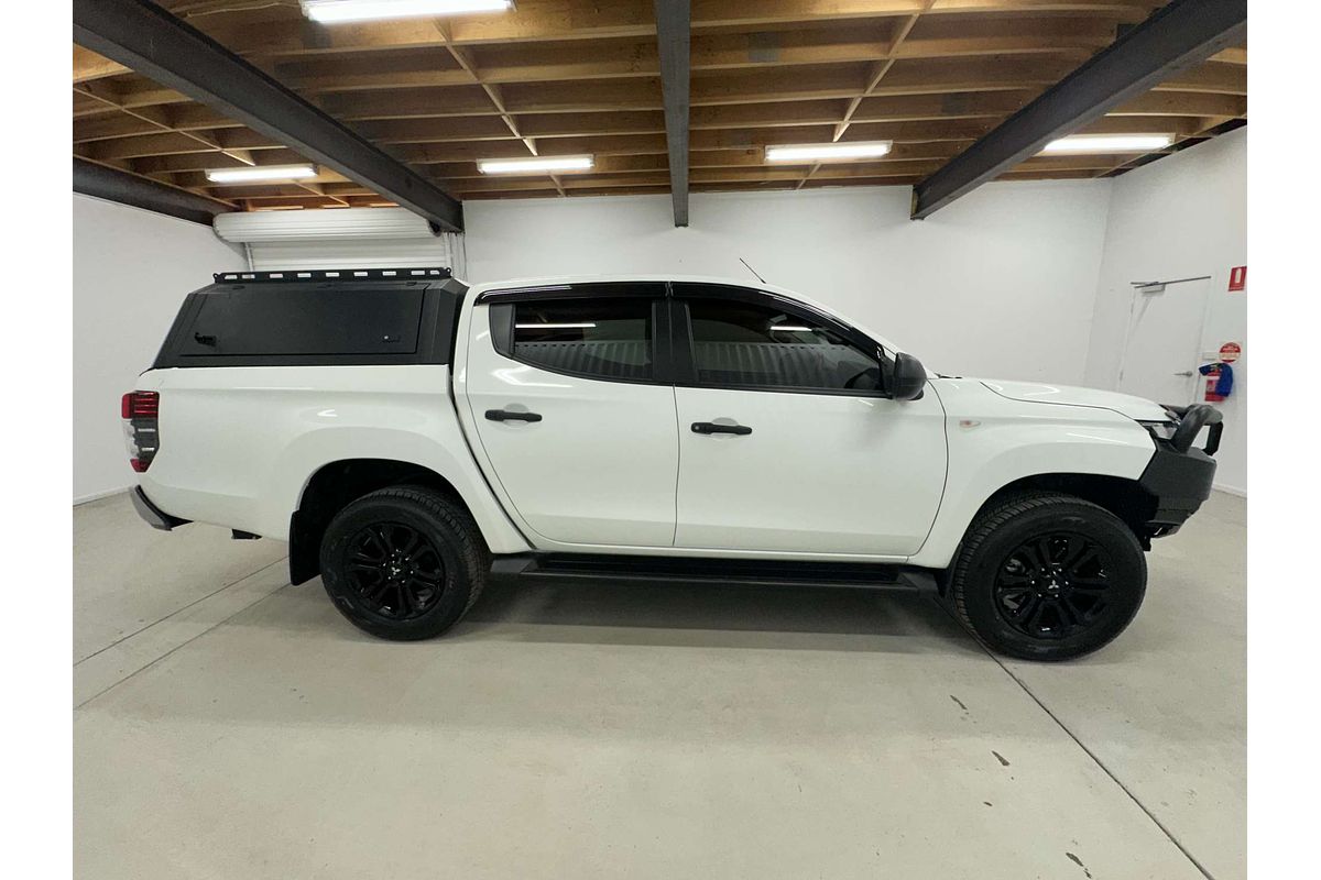 2023 Mitsubishi Triton GLX-R MR 4X4