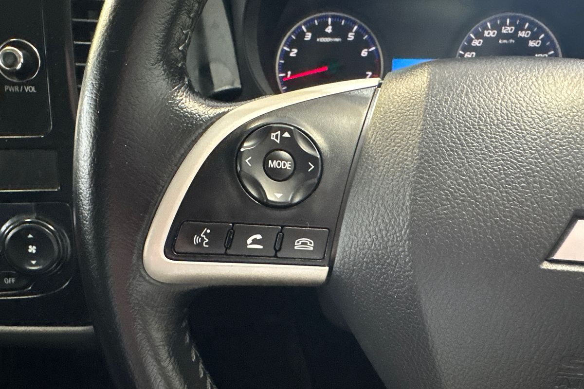 2014 Mitsubishi Outlander ES ZJ
