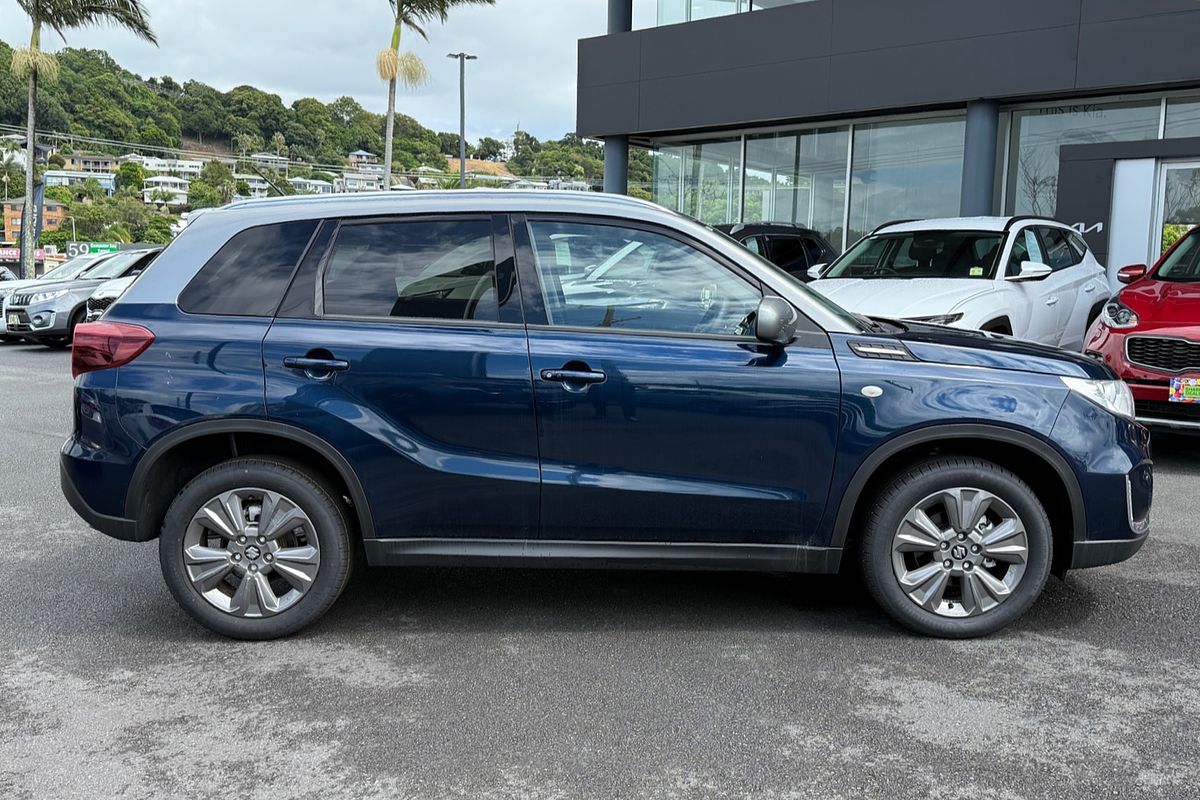 2023 Suzuki Vitara Limited Edition LY Series II
