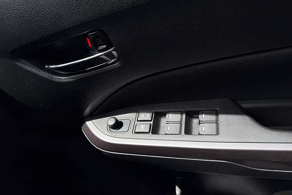 2023 Suzuki Vitara Limited Edition LY Series II