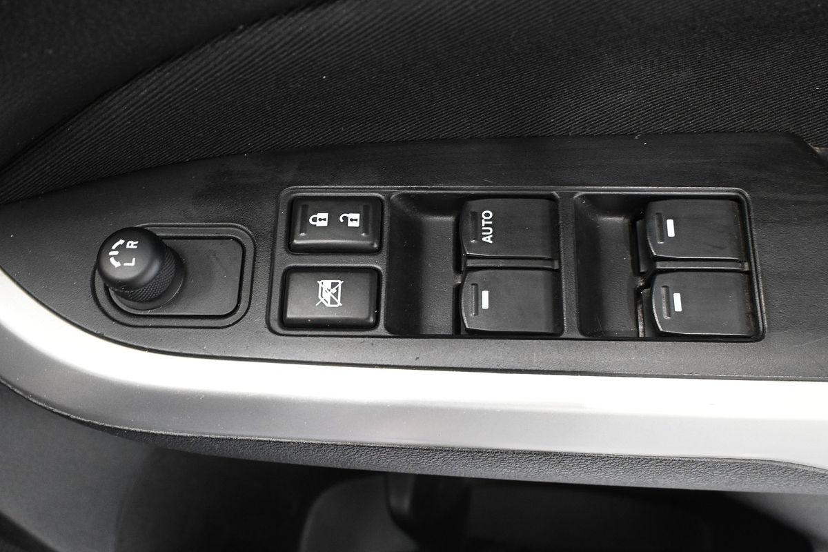 2016 Suzuki Vitara RT-S LY