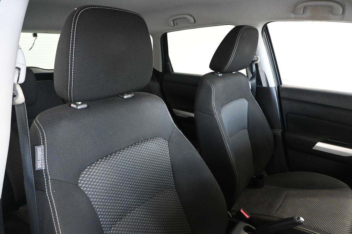 2016 Suzuki Vitara RT-S LY