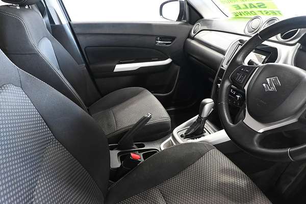 2016 Suzuki Vitara RT-S LY