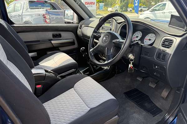 2013 Nissan Navara ST-R D22 4X4