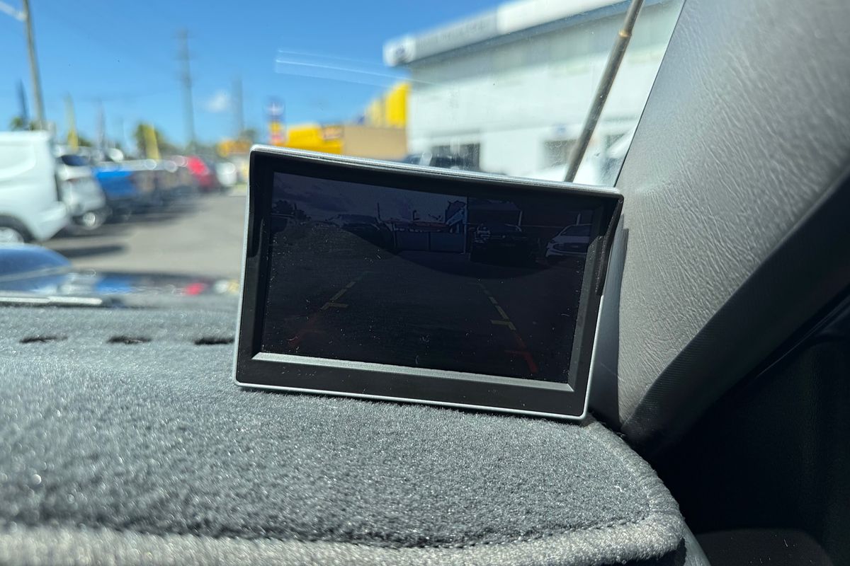 2013 Nissan Navara ST-R D22 4X4