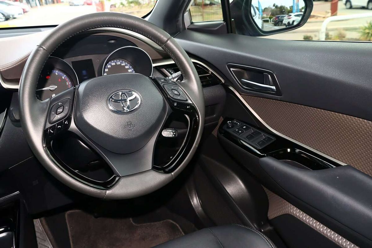 2022 Toyota C-HR Koba NGX10R