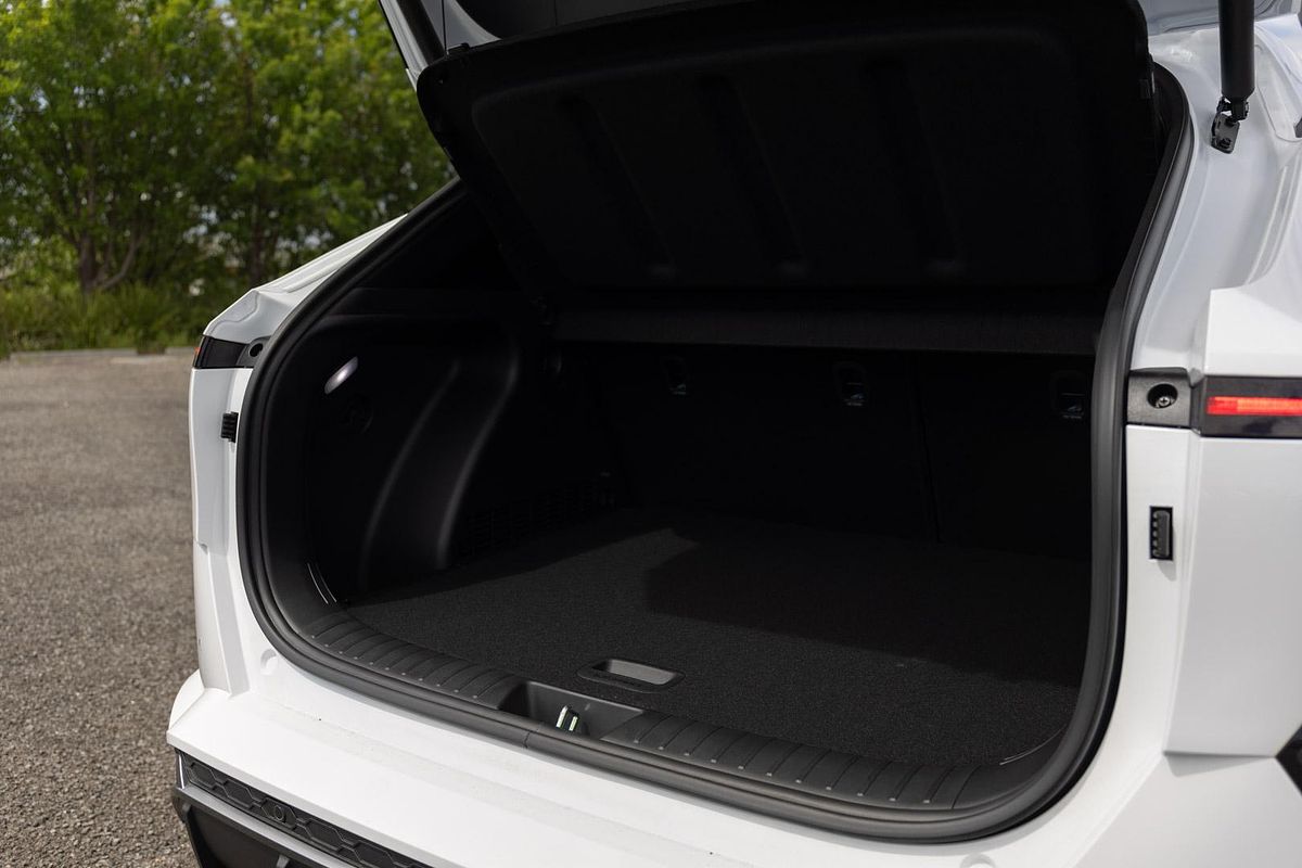 2025 Hyundai Kona Premium N Line SX2.V2