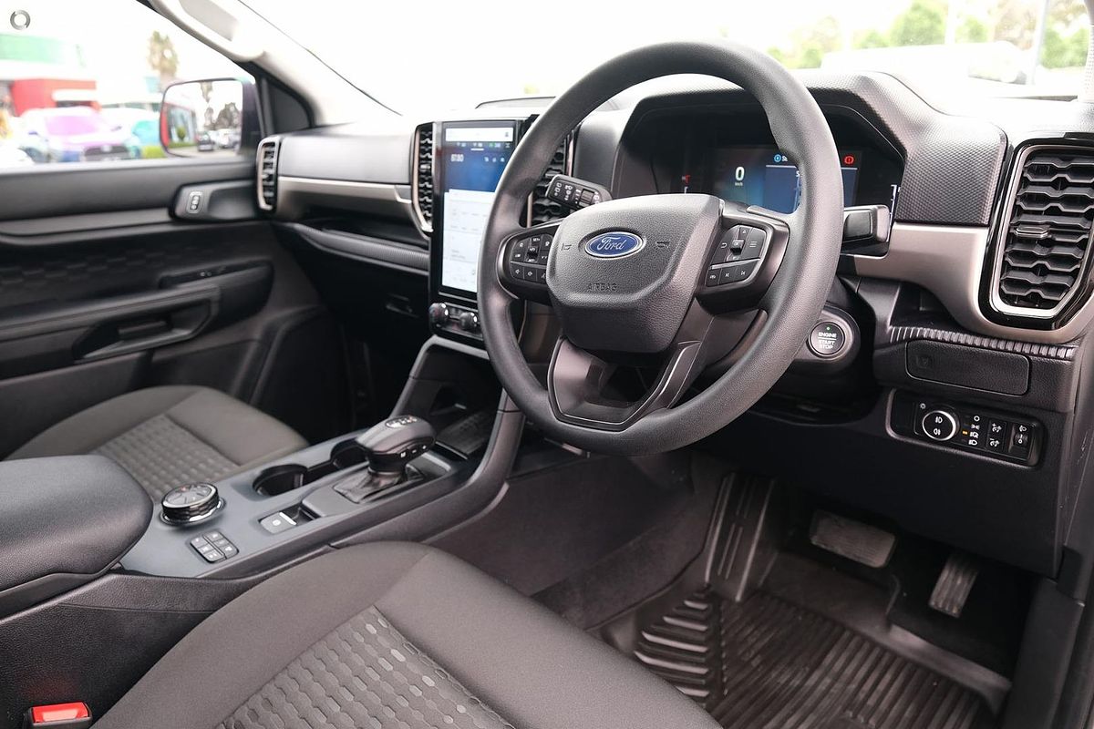 2025 Ford Everest