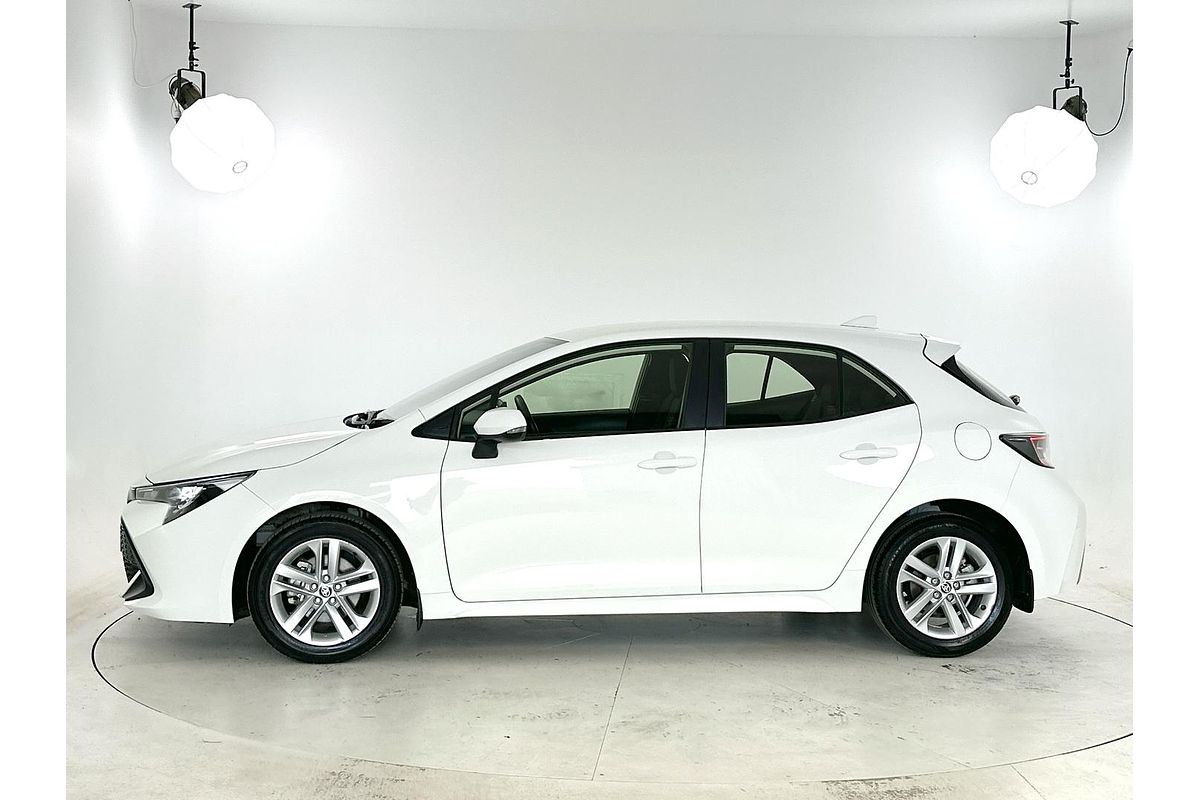 2020 Toyota Corolla Ascent Sport MZEA12R