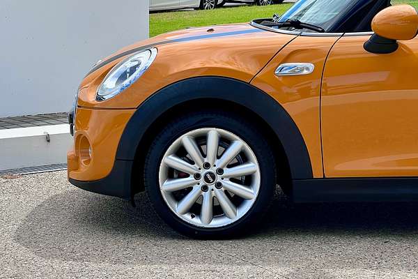 2017 MINI Hatch Cooper S F55
