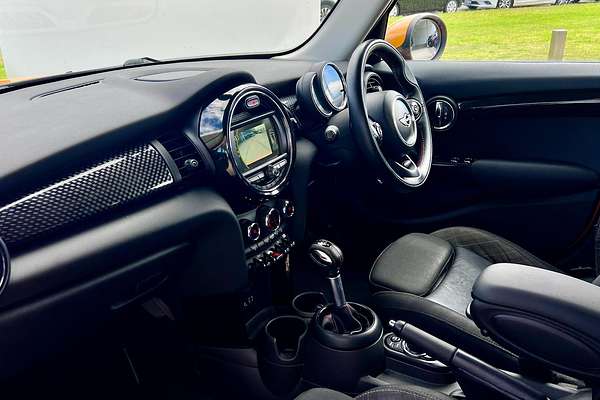 2017 MINI Hatch Cooper S F55
