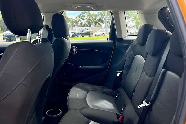 2017 MINI Hatch Cooper S F55