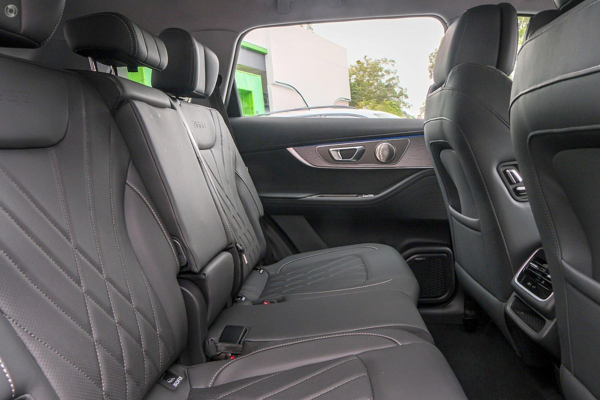 2024 Chery Tiggo 8 Pro Max Urban T31