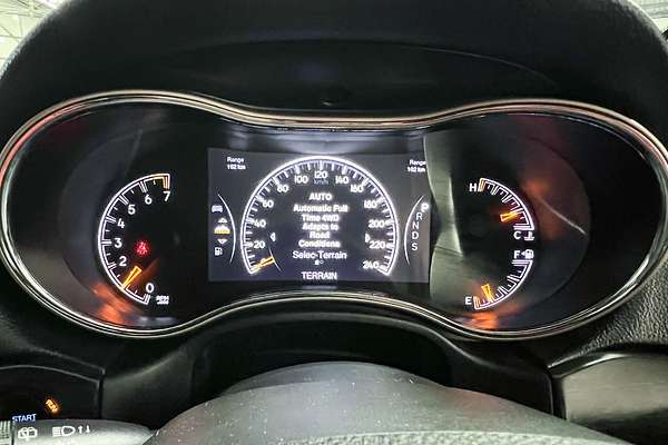 2013 Jeep Grand Cherokee Laredo WK
