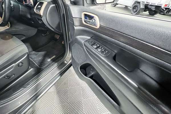 2013 Jeep Grand Cherokee Laredo WK