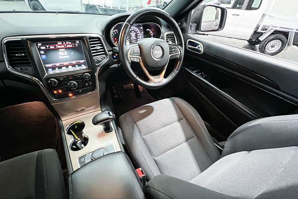 2013 Jeep Grand Cherokee Laredo WK