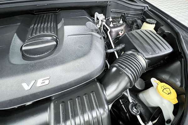 2013 Jeep Grand Cherokee Laredo WK