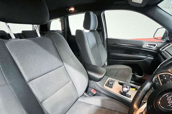 2013 Jeep Grand Cherokee Laredo WK