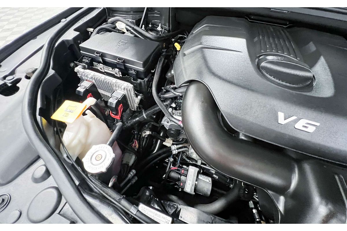 2013 Jeep Grand Cherokee Laredo WK