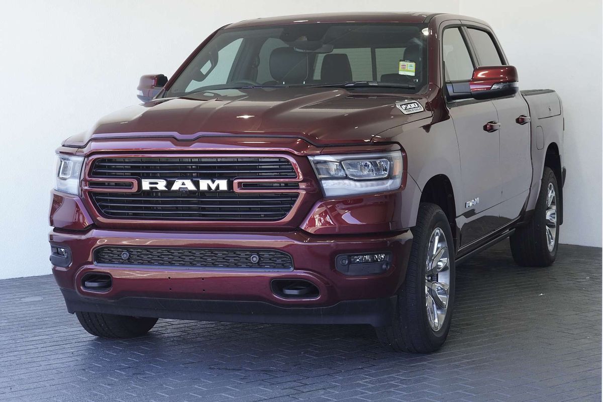 2023 RAM 1500 Laramie Sport RamBox DT 4X4 SWB