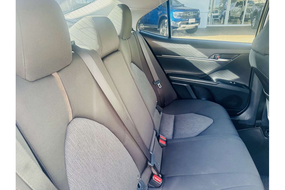 2018 Toyota Camry Ascent ASV70R
