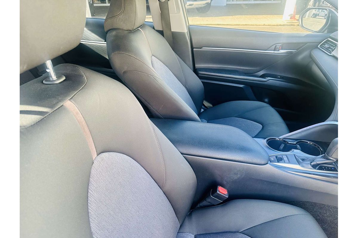 2018 Toyota Camry Ascent ASV70R