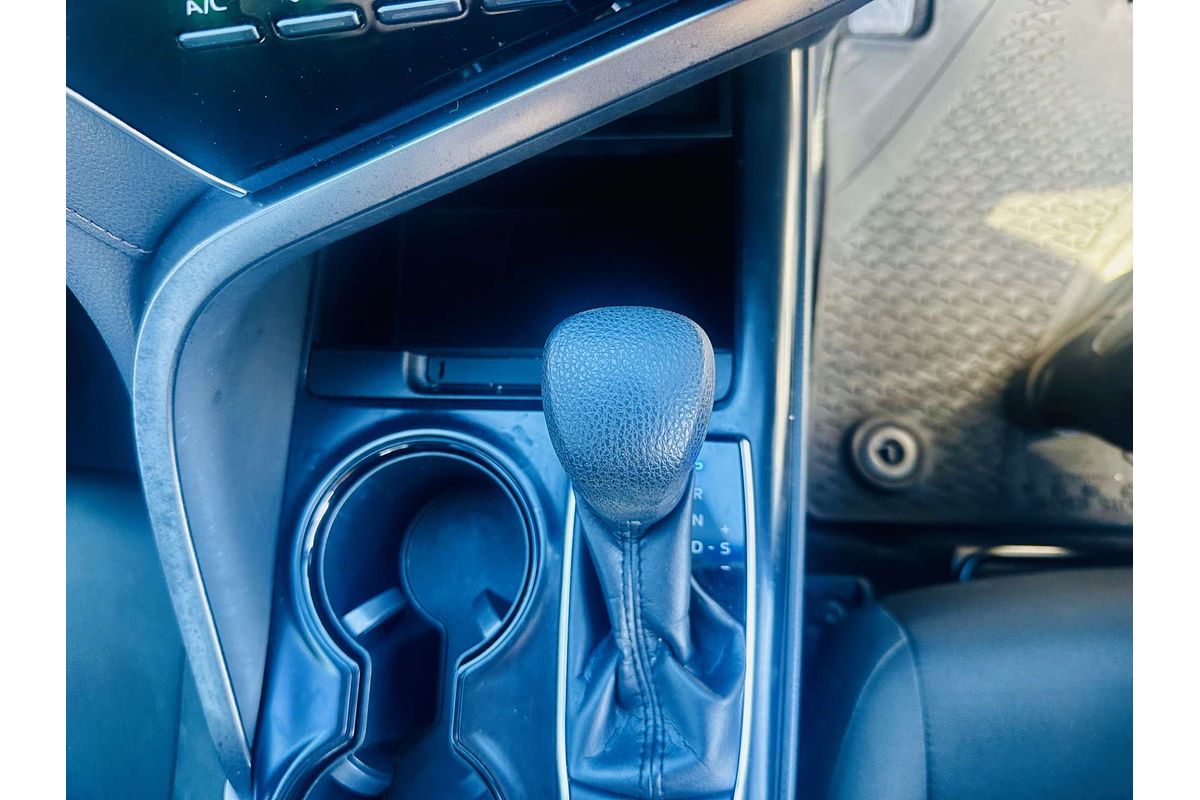 2018 Toyota Camry Ascent ASV70R