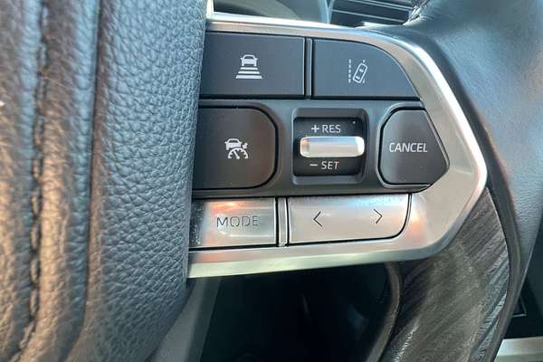 2023 Toyota Landcruiser Sahara ZX FJA300R