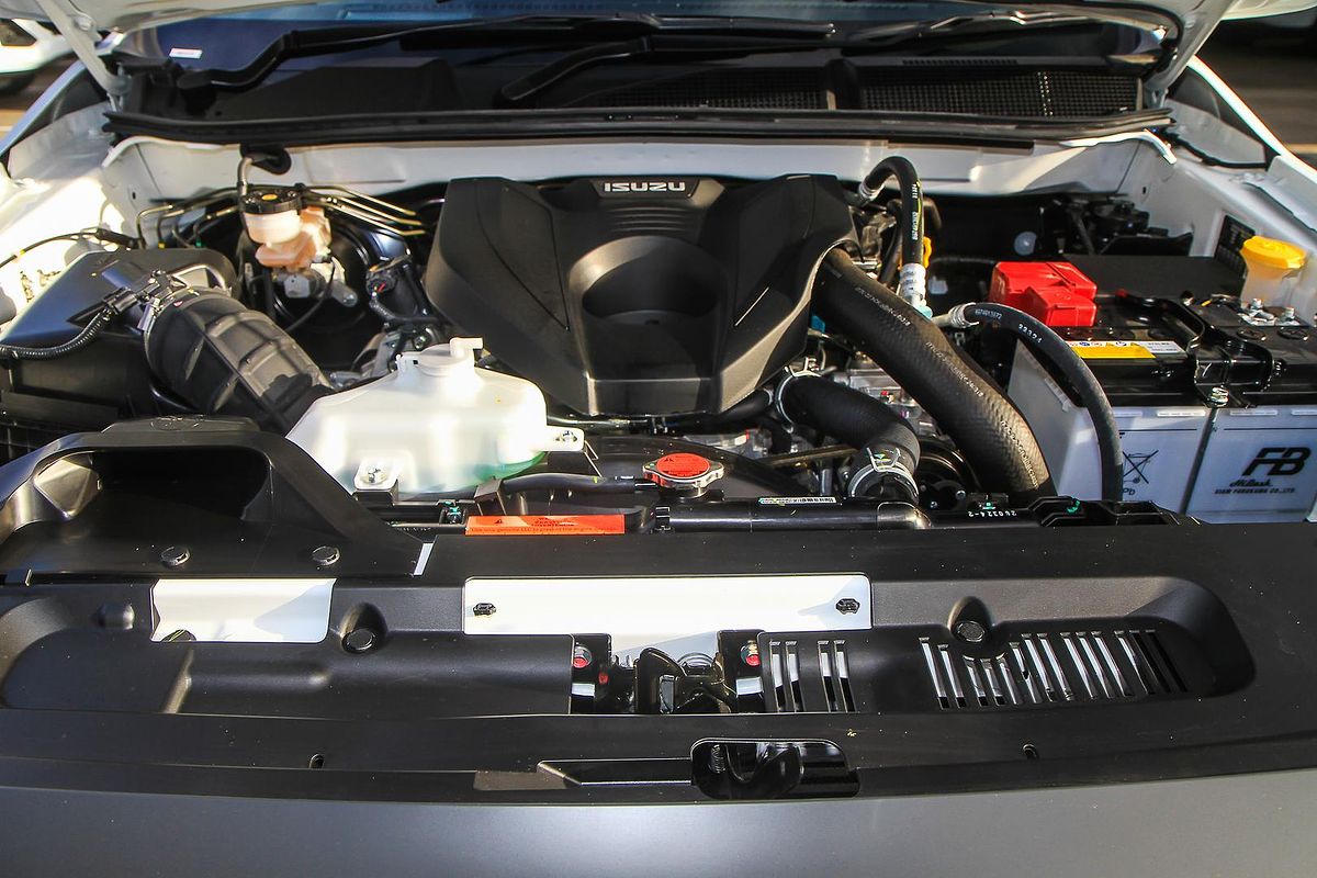2025 Isuzu D-MAX SX 4X4