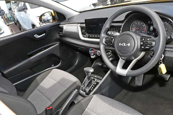 2023 Kia Stonic S YB