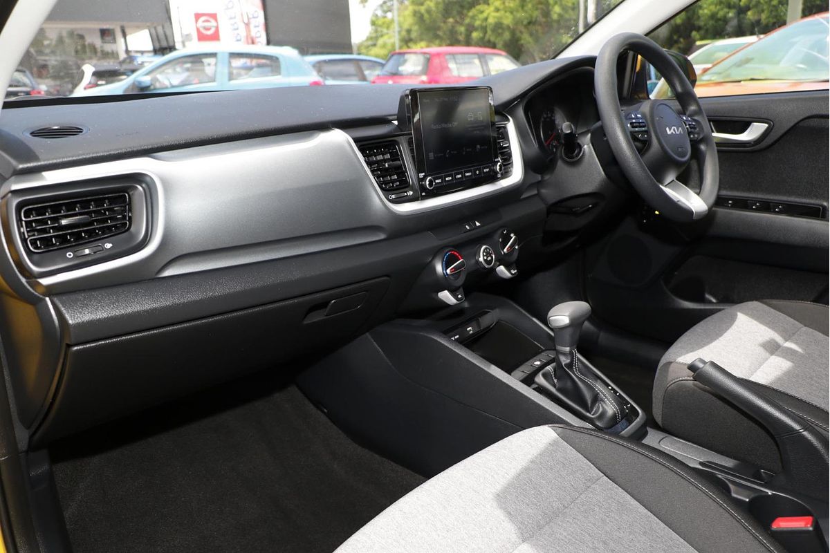 2023 Kia Stonic S YB