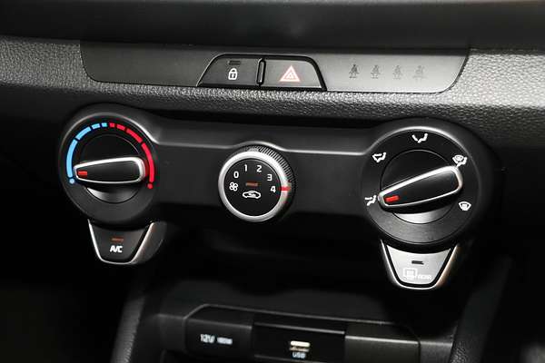 2023 Kia Stonic S YB