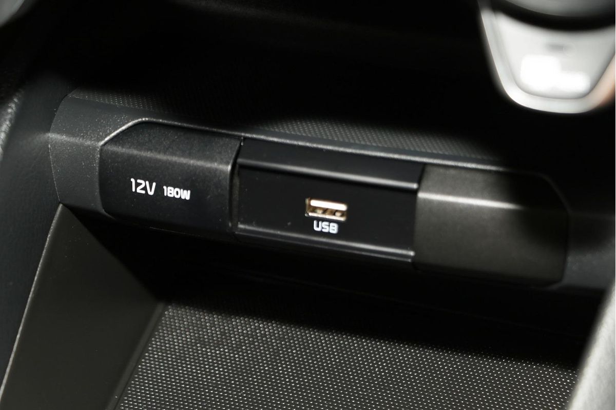2023 Kia Stonic S YB