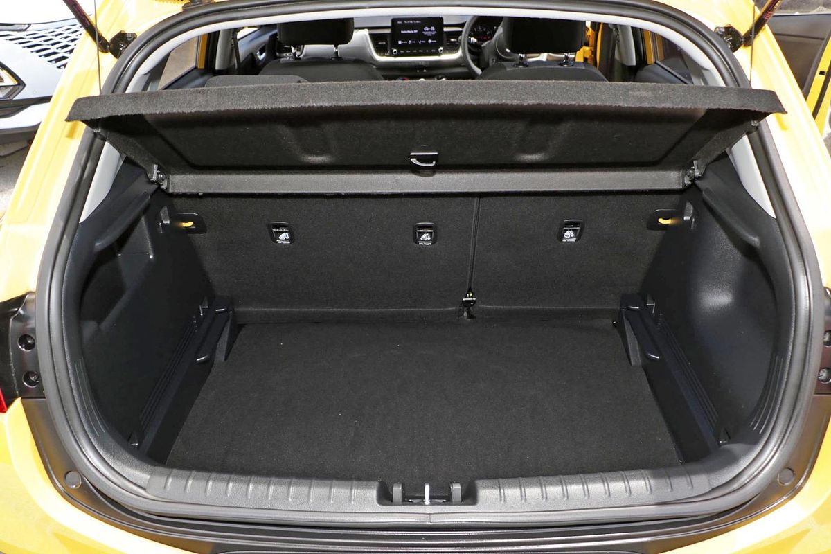 2023 Kia Stonic S YB