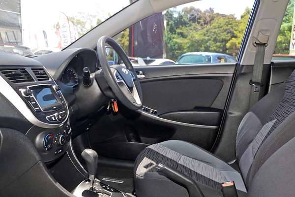 2015 Hyundai Accent Active RB2