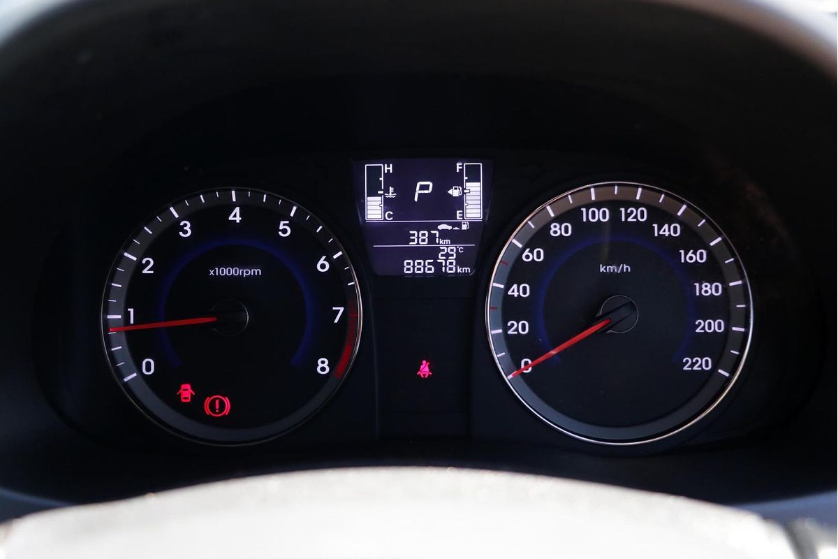 2015 Hyundai Accent Active RB2