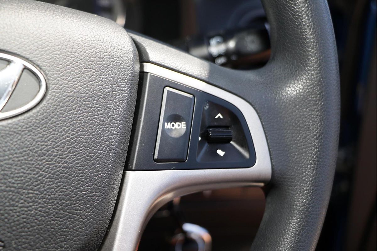 2015 Hyundai Accent Active RB2
