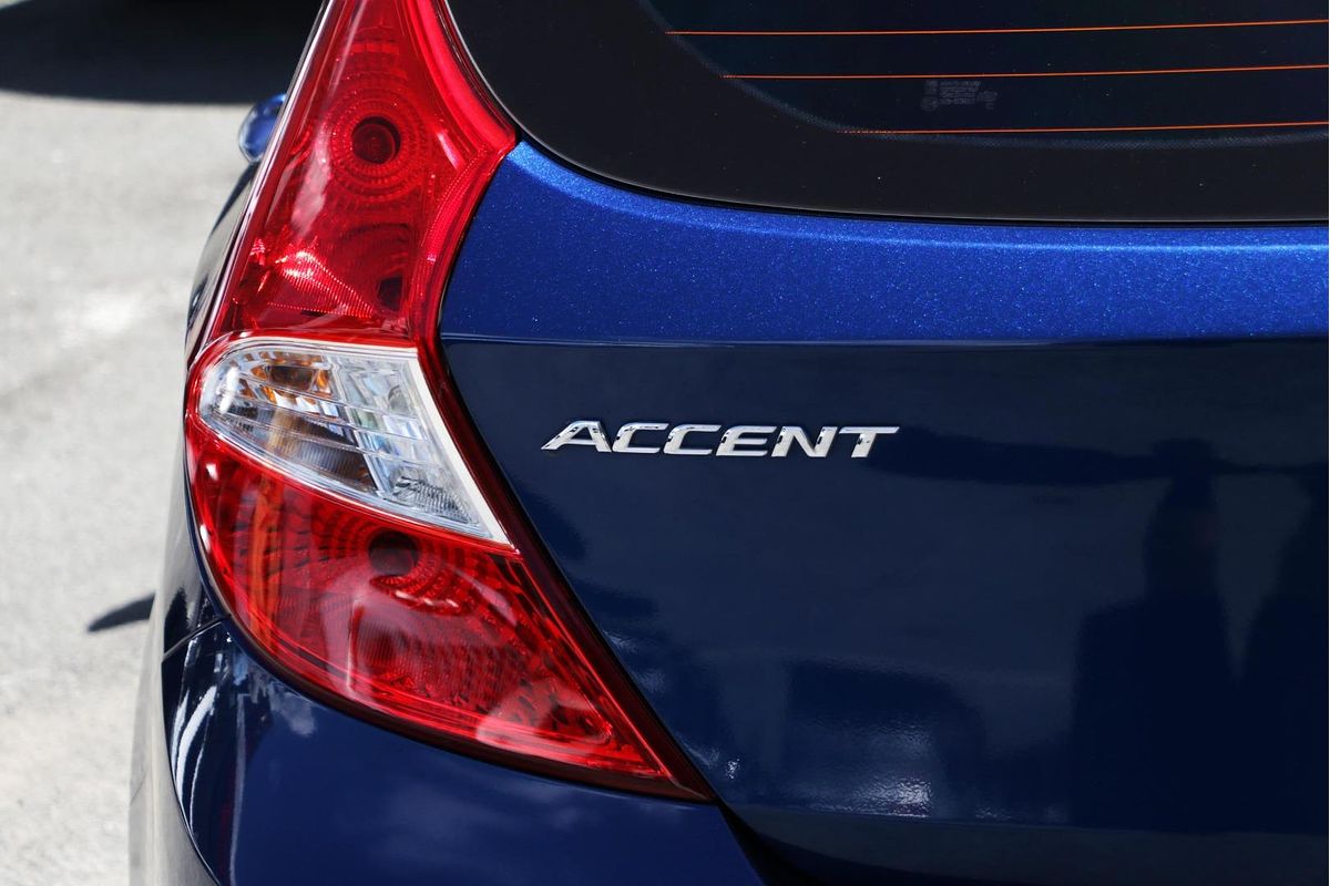 2015 Hyundai Accent Active RB2