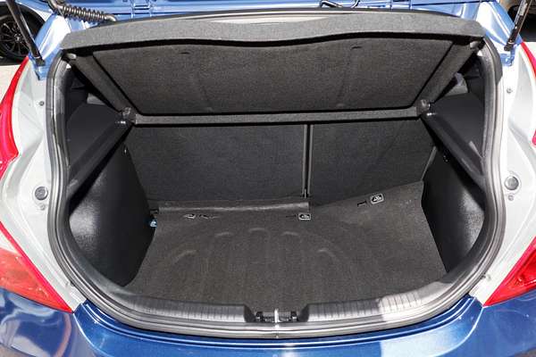 2015 Hyundai Accent Active RB2