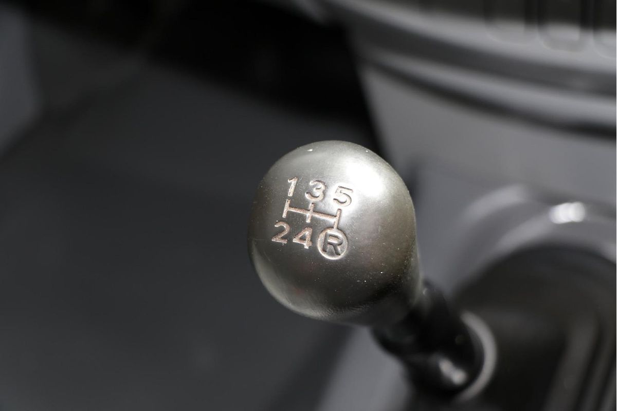 2008 Toyota Hilux Workmate TGN16R Rear Wheel Drive