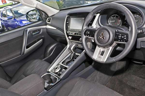 2024 Mitsubishi Pajero Sport GLS QG