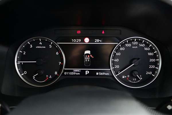 2024 Mitsubishi Outlander ES ZM