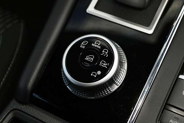 2024 Mitsubishi Outlander ES ZM