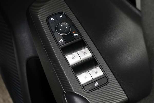 2024 Mitsubishi Outlander ES ZM