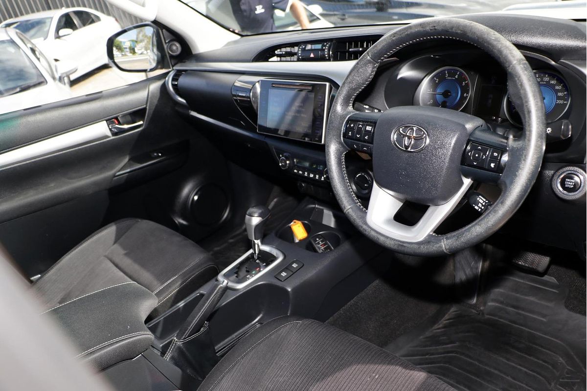 2016 Toyota Hilux SR5 GUN126R 4X4