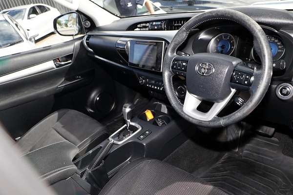 2016 Toyota Hilux SR5 GUN126R 4X4