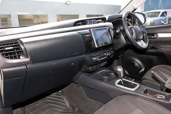2016 Toyota Hilux SR5 GUN126R 4X4