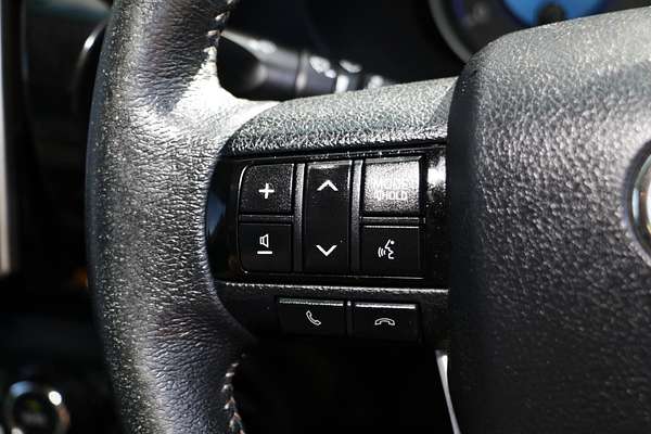 2016 Toyota Hilux SR5 GUN126R 4X4