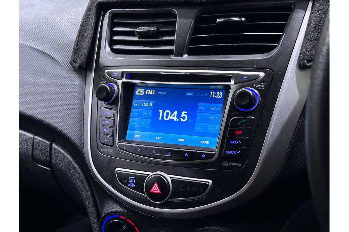 2014 Hyundai Accent Active RB2