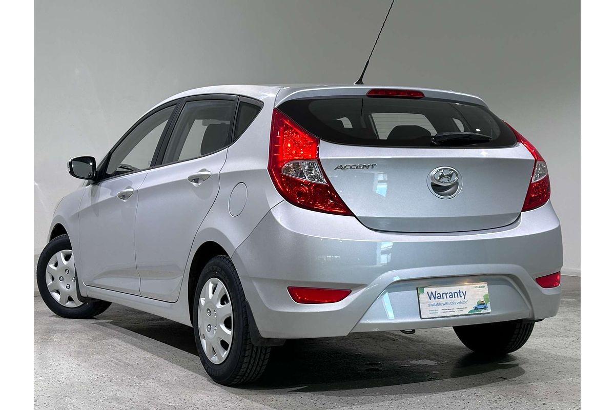 2014 Hyundai Accent Active RB2
